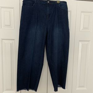Wide leg blue jeans